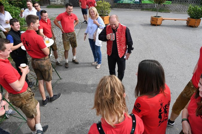 Rock in Tracht Frühschoppen am 10. Mai 2018