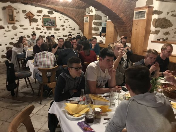 Volkstanzabschluss am 17. November 2017